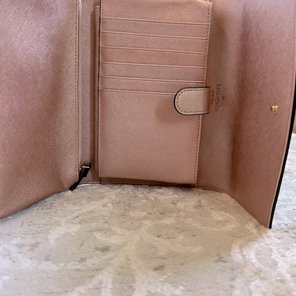 NWT Kate Spade Laurel Way Winni Wallet/Crossbody - Picture 7 of 7